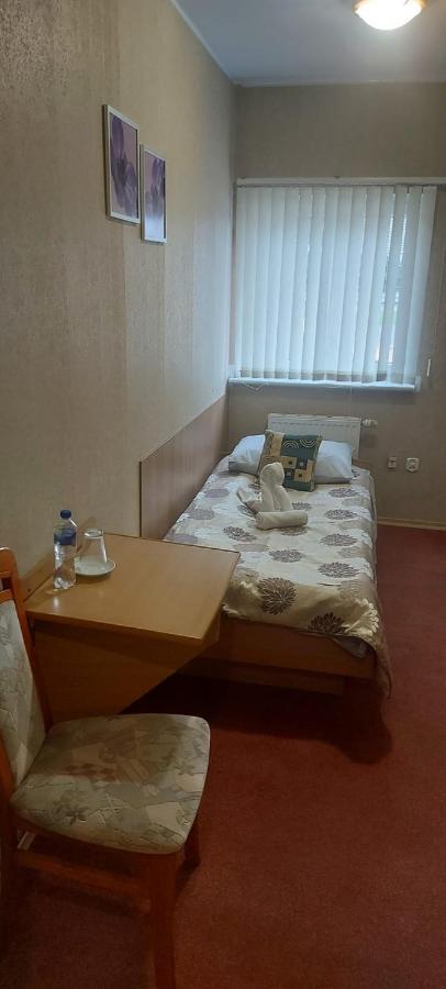 Pauza Motel Tarnowo Podgorne Bagian luar foto