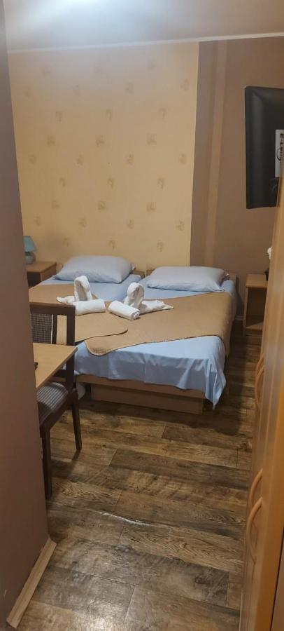 Pauza Motel Tarnowo Podgorne Bagian luar foto