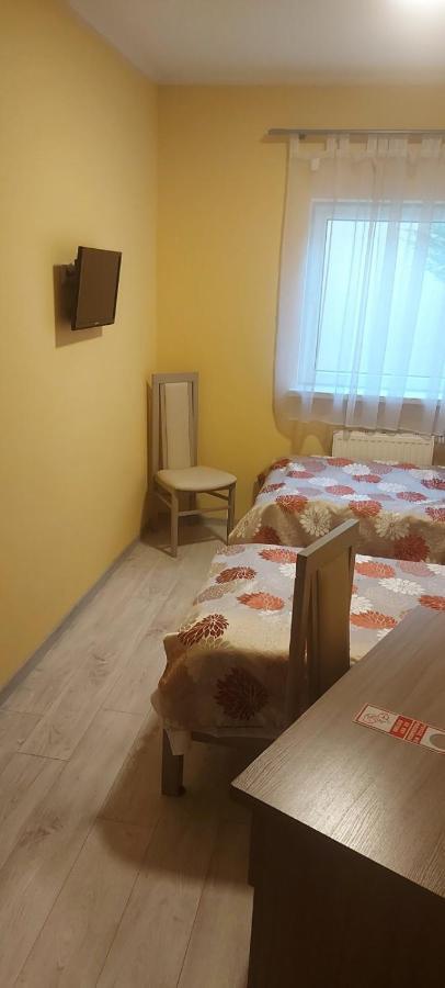 Pauza Motel Tarnowo Podgorne Bagian luar foto